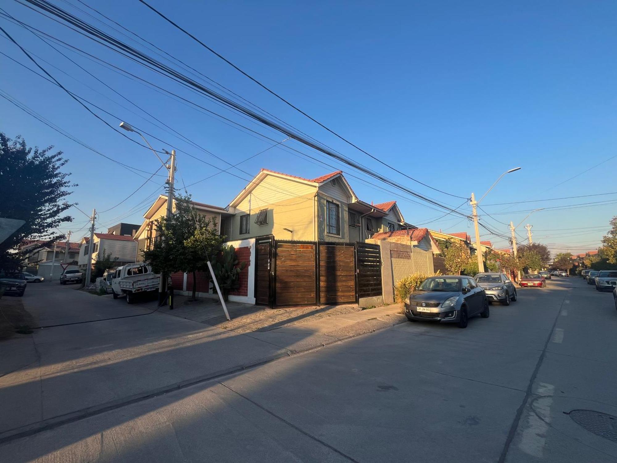 Hostel Tu Espacio Re - Casa Cerca Del Aeropuerto Santiago Kültér fotó